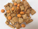 唐辛子は健康な軽食の組合せの米クラッカーによって塗られるピーナツ組合せRCM5Aのスナックに風味を付けます