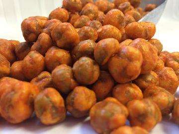 Beans Spicy Chickpea Snack王の超小形素子は低脂肪のユダヤのプロダクトを含んでいました