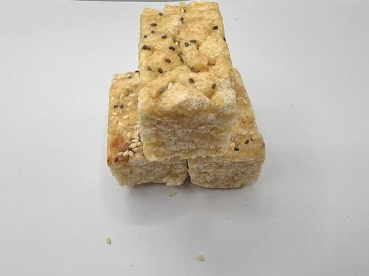 サキマ パステーリー 伝統的な中国産 ハチミツ スナック 軽く脆い 合成味なし 胃と下痢に良い