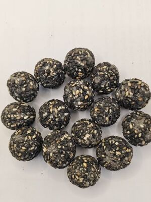 黒ごま＆ピーナッツ クランチバー 5本 - 黒ごま、黒クコの実、黒豆、マルベリー、黒米ブレンド