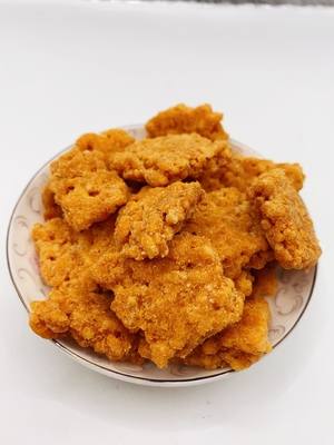 塩漬けの卵 味 稲の皮 スナック 小売業者 梱包 プライベート ロゴ 海上での配達