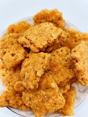塩漬けの卵黄 乾燥した肉糸 粘り強い米クレーカー ミックス 濃厚で柔らかい香り 脆い米 揚げの米の皮 グオバ