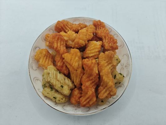 海藻と大豆ソースの味の融合と混ぜた米クレイカー