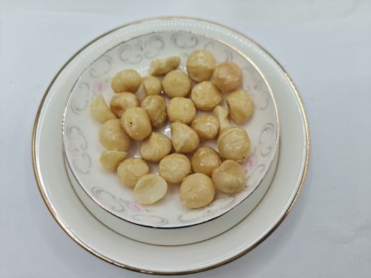 焼いたマカダミアナッツ