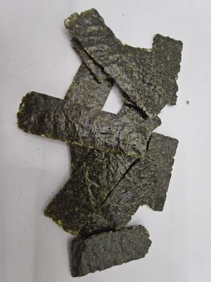 脆い 海藻 の スナック 美味しい 健康 な スナック