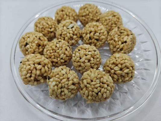 高タンパク質ナッツ入りライスボール 大量包装