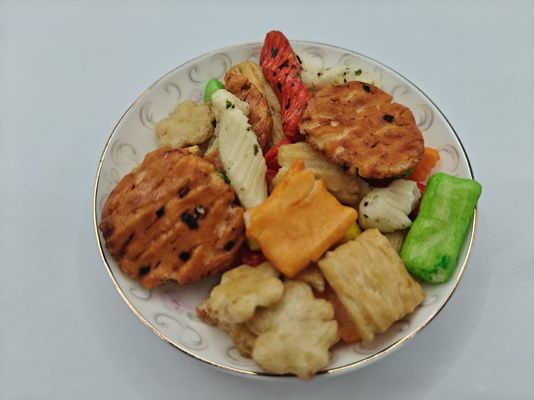 オリジナルカスタマイズされた味 混合ライスクレイカー バージュパック オイル成分を含む大量パッケージ
