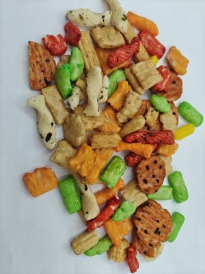 オリジナルカスタマイズされた味 混合ライスクレイカー バージュパック オイル成分を含む大量パッケージ
