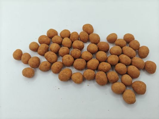 辛く 覆い て いる ピーナッツ と 炎 の 蹴り と 香り の 味