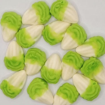 楽しい 形 の ガム 切片 と 鮮やかな 形 を 作り出す