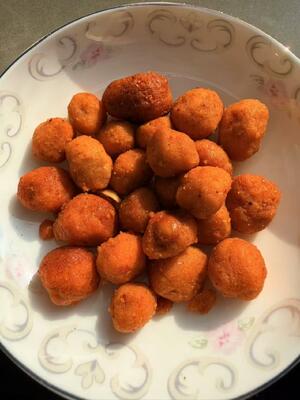 塩卵黄とスパイシー風味のゴールデンヨーククランチピーナッツスナック（OEMカスタム包装）