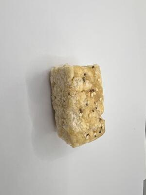 全粒小麦チアシードサキマ、砂糖不使用、長期保存可能、ヘルシーおやつ