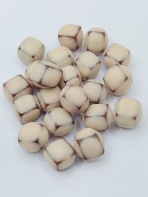 ストロベリーフレイズ ロースト大豆スナック - 天然イチゴ風味のヘルシースナック