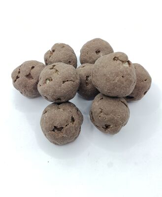 濃い ダーク チョコレート 脆い 米玉 と バランスの取れた 甘さ - 完璧な 豆類 の スナック