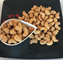 健康なWheat Flour Roasted Coated Sesame Cashew Nut Snacks Foods With CrispyおよびCrunchy Taste