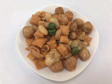 東洋のカキ クラッカーのプレッツェルの軽食の組合せの安全な未加工原料の堅い質