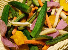 Childernの健康のDaliyの食糧野菜のフルーツによって混合される軽食の低脂肪のにんじんは含んでいます