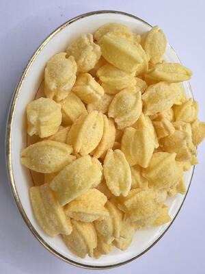 リンゴ の 味 を 味わう パンフライス スナック